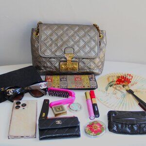Marc Jacobs Quilted Metallic Leather Crossbody Bag. Gorgeous RARE